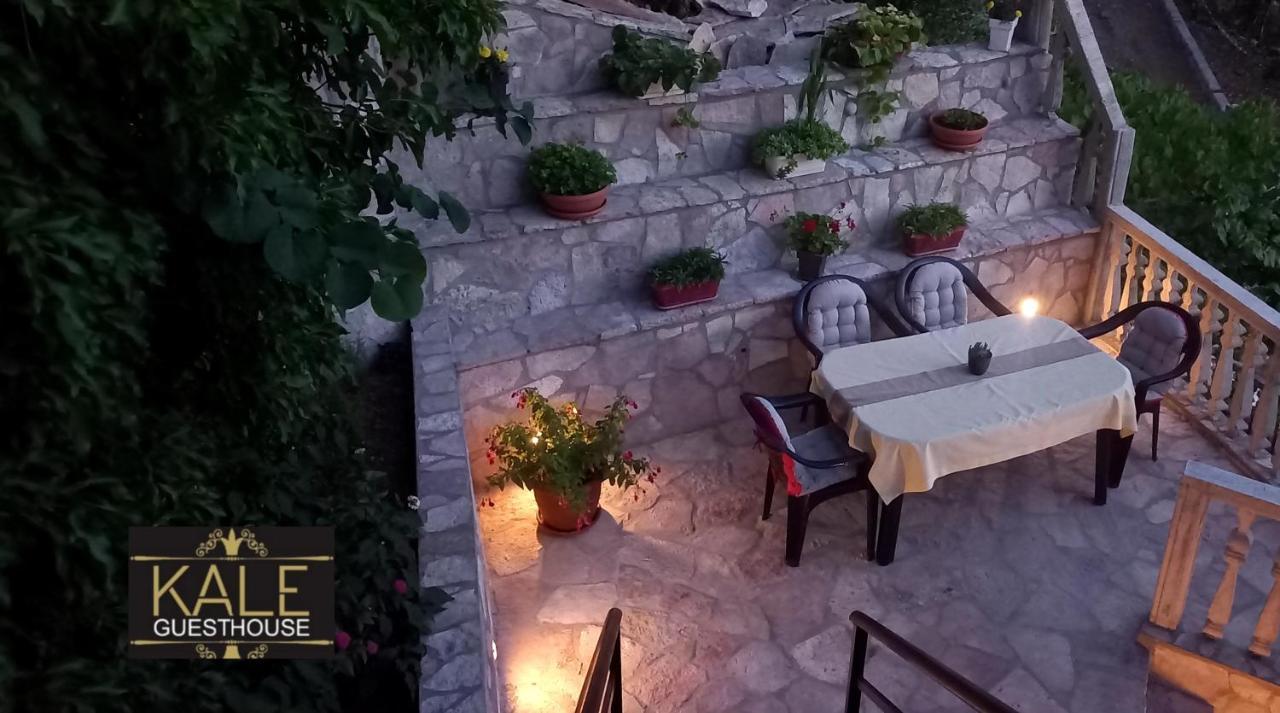 Kale Guesthouse Gjirokastër Eksteriør billede