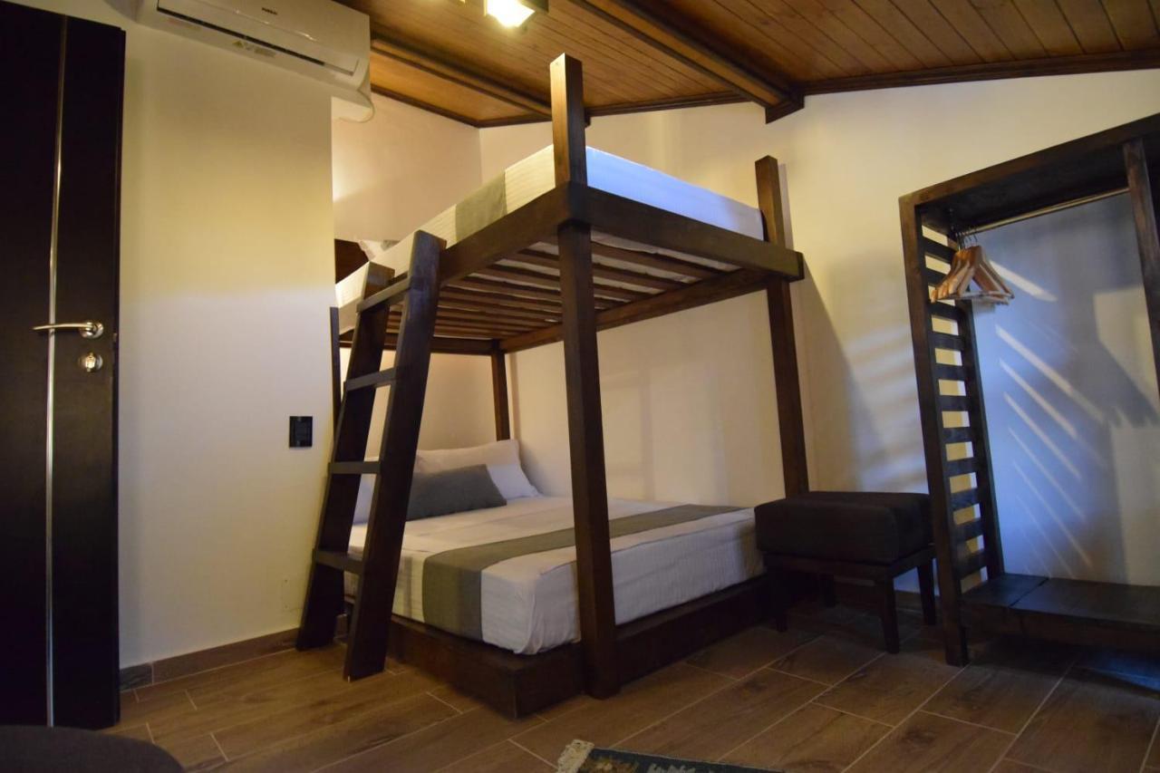 Kale Guesthouse Gjirokastër Eksteriør billede