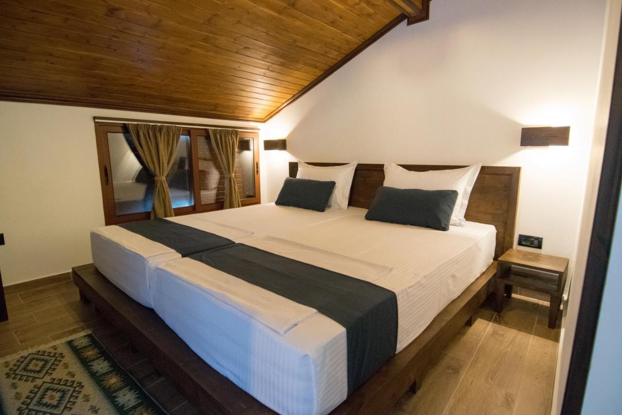 Kale Guesthouse Gjirokastër Eksteriør billede